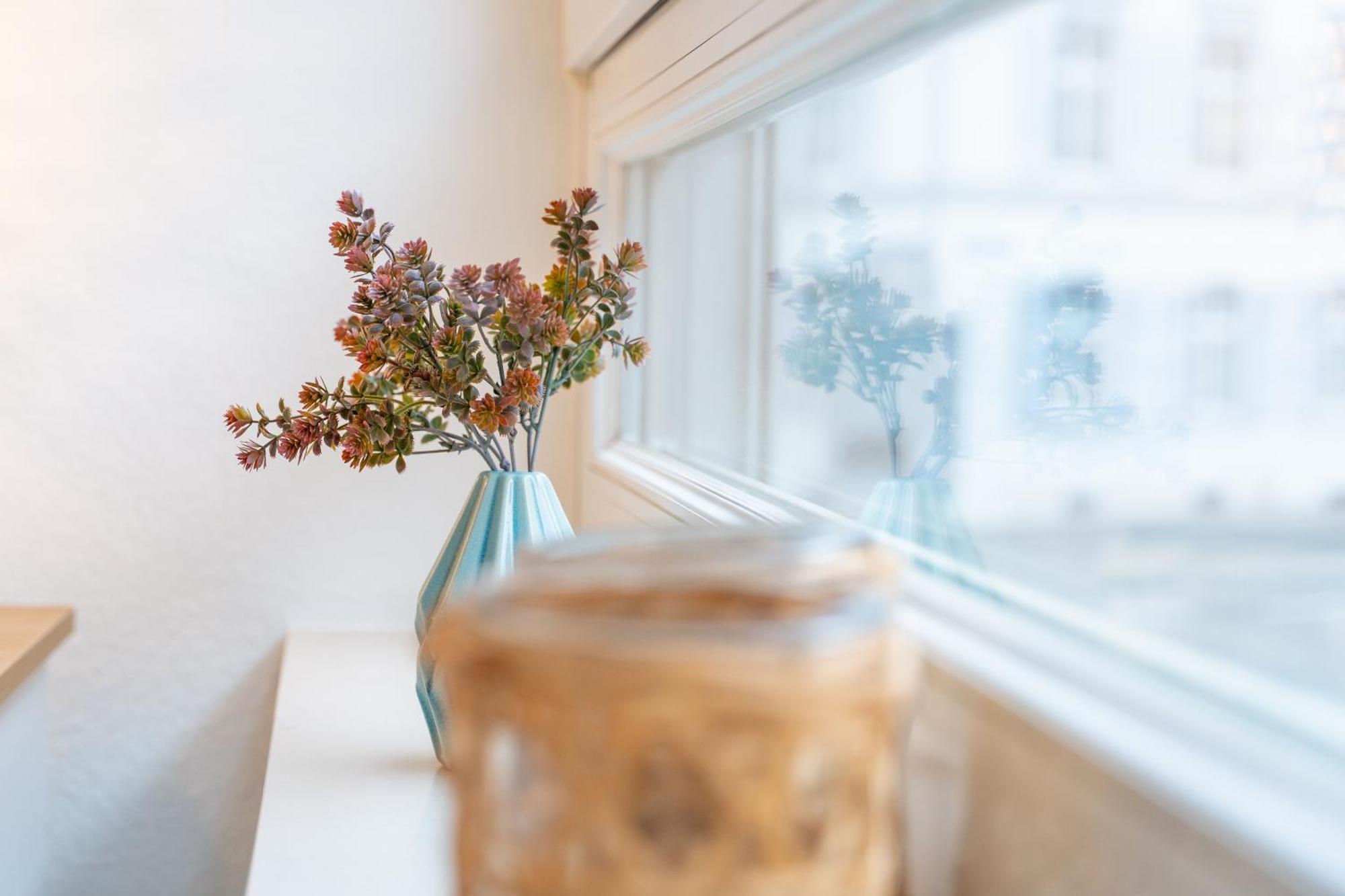 Gemuetliche Grosse Wohnung Naehe Uni Basilea Exterior foto