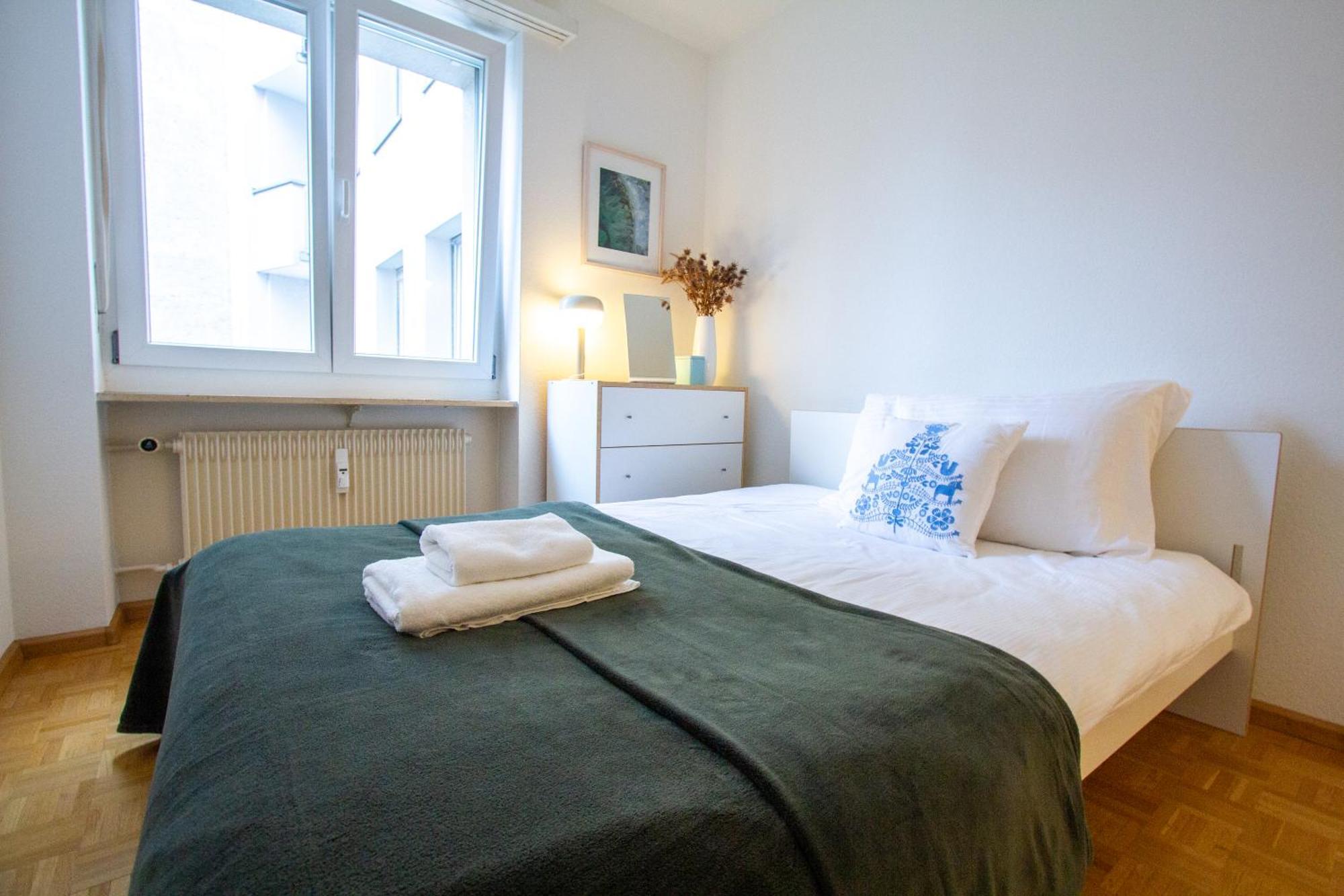 Gemuetliche Grosse Wohnung Naehe Uni Basilea Exterior foto
